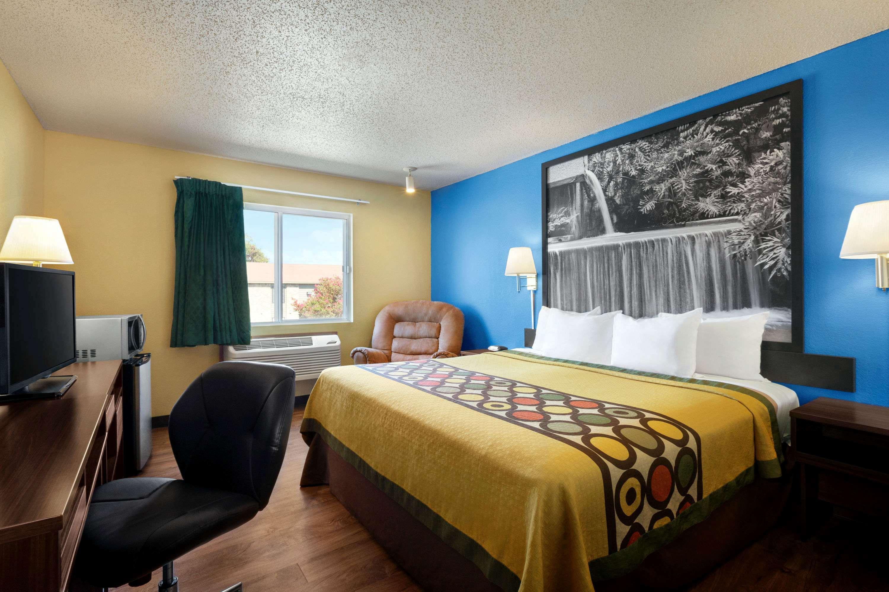 Super 8 By Wyndham Waco University Area Exterior foto