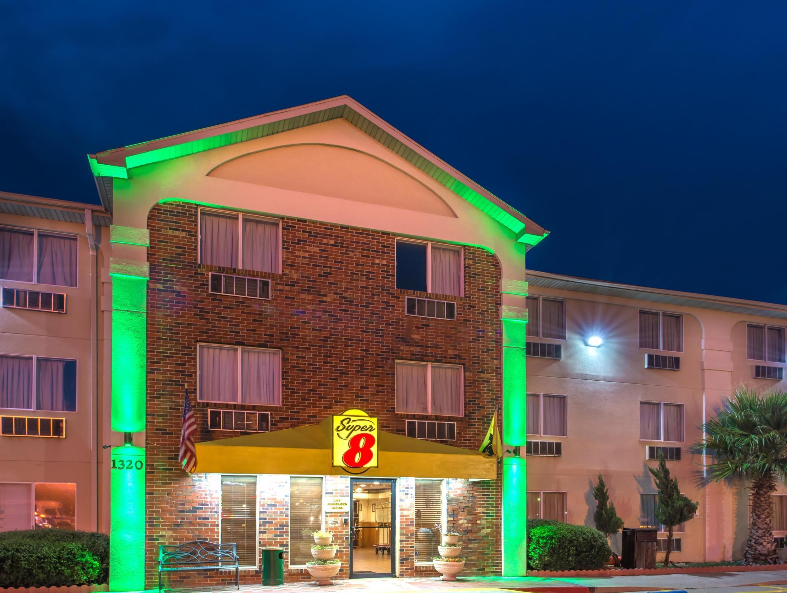 Super 8 By Wyndham Waco University Area Exterior foto